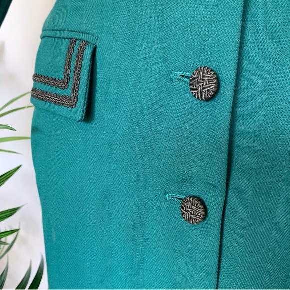 v i n t a g e :: Sophisticated Embroidered Longline Blazer Dress - Picture 12 of 13